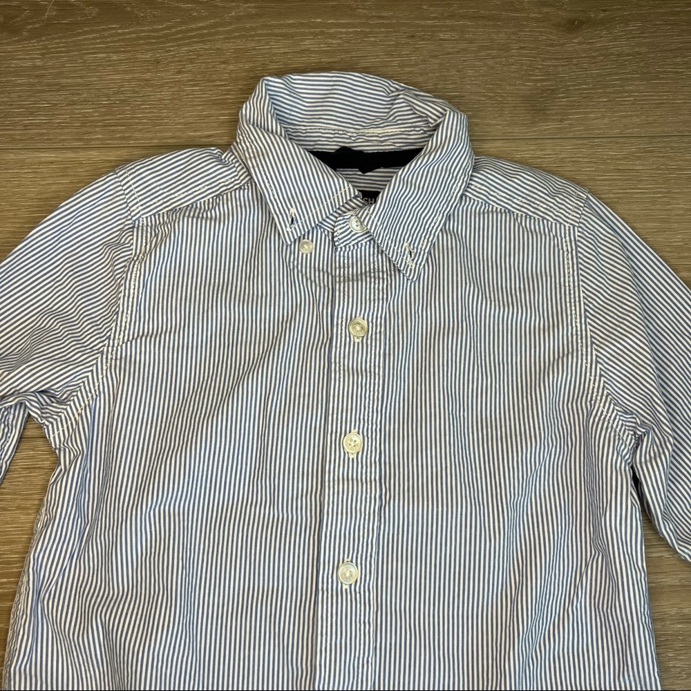 Osh Kosh Seersucker button down